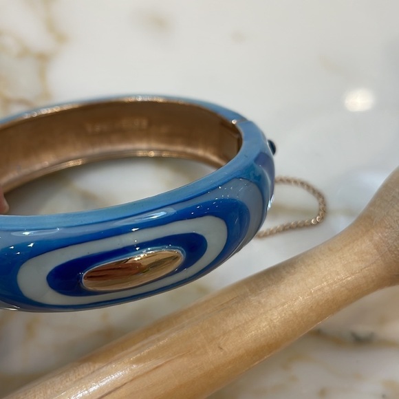 Eisenberg Enamels Hand Painted Hinged Blues & Gold Bracelet—Beautiful!! NWT - Picture 5 of 9